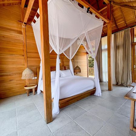 Diamond Beach Villas Tanglad Bagian luar foto