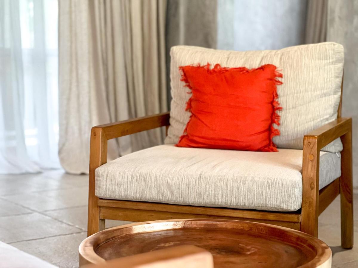 Diamond Beach Villas Tanglad Bagian luar foto