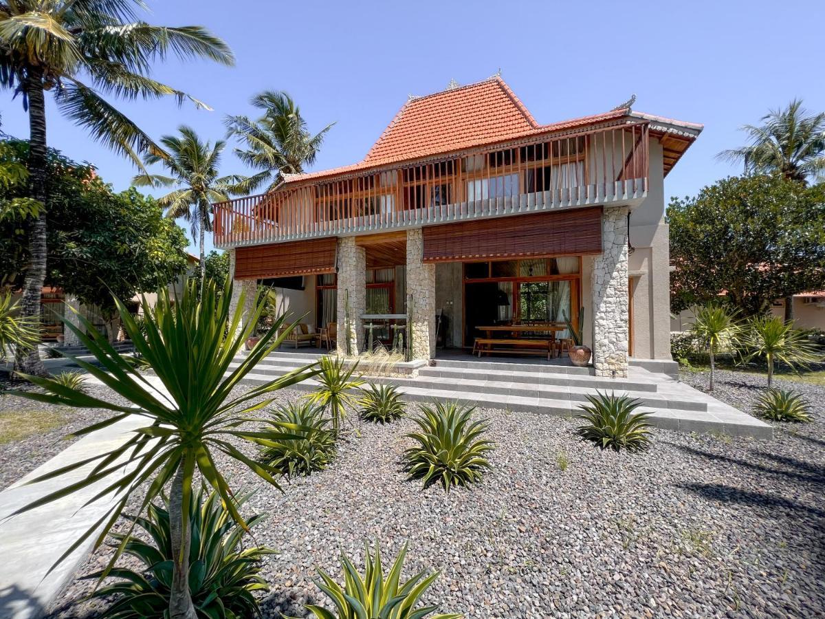 Diamond Beach Villas Tanglad Bagian luar foto