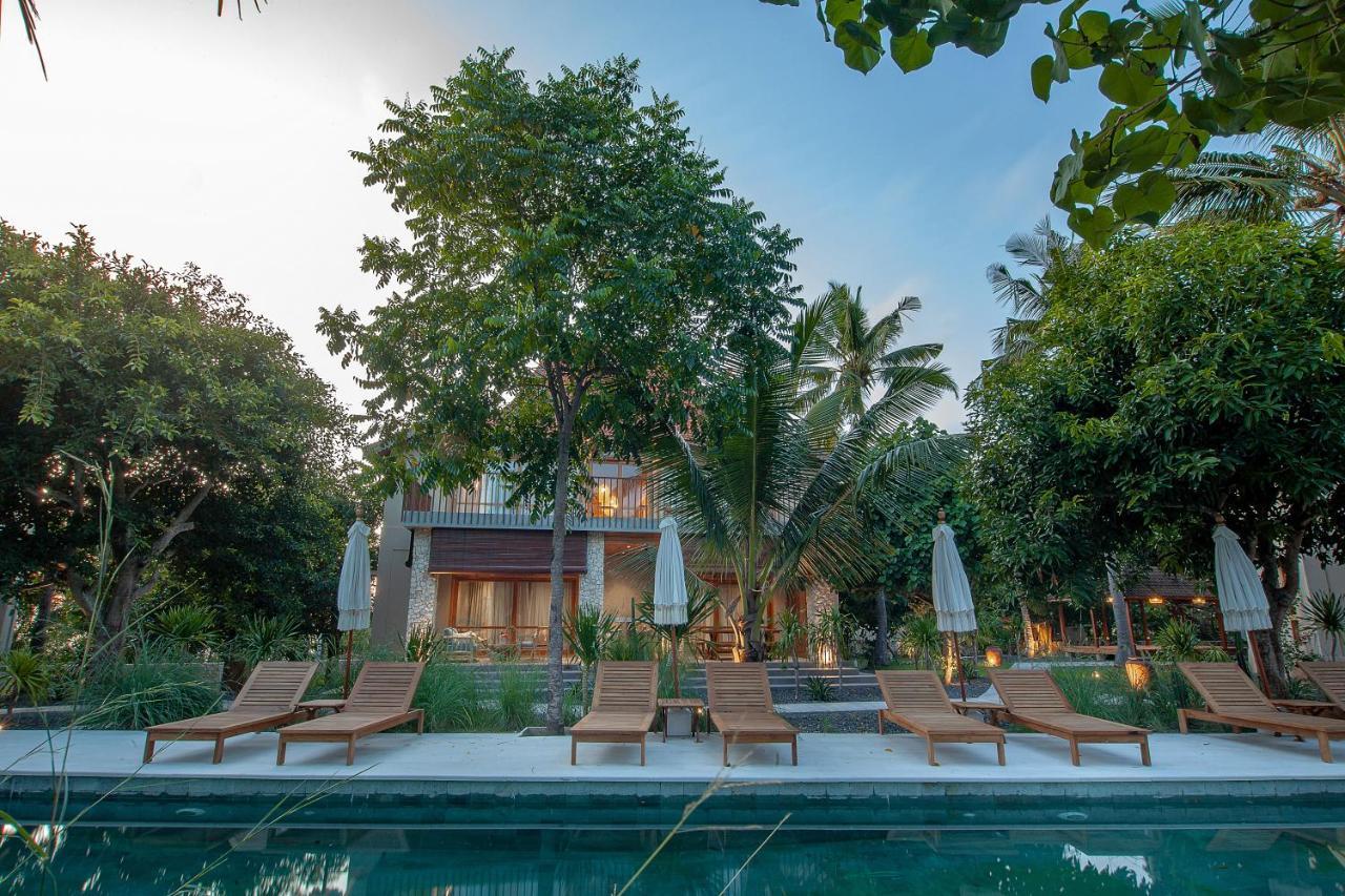 Diamond Beach Villas Tanglad Bagian luar foto