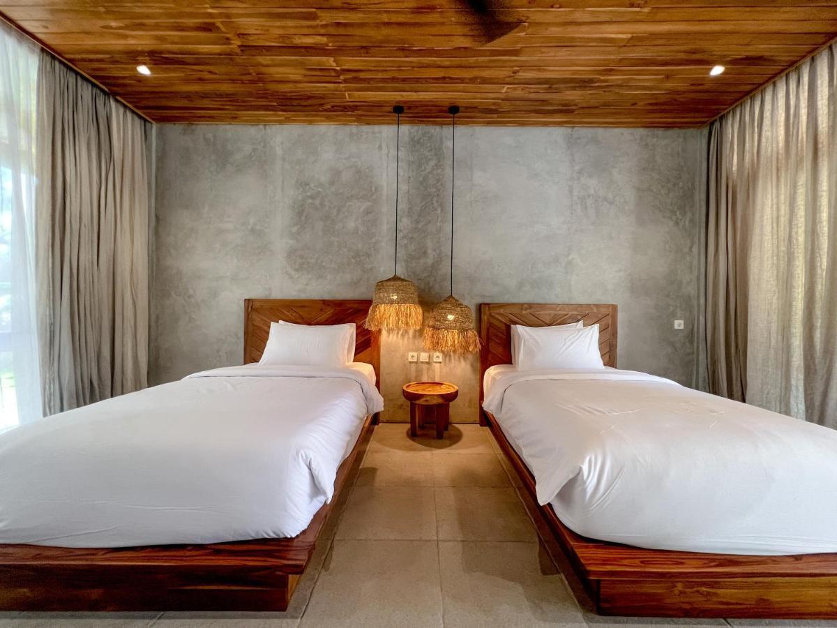 Diamond Beach Villas Tanglad Bagian luar foto